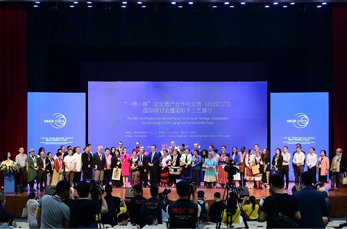 一帶一路文化遺產(chǎn)合作與交流 2019江門(mén)國(guó)際研討會(huì)暨國(guó)際手工藝展成功舉辦，搭建文化藝術(shù)交流新平臺(tái)